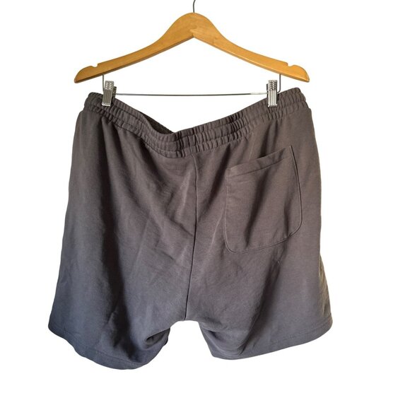 Men XXL Gray Elastic Waist Drawstring Shorts with Back Pocket - Picture 2 of 6
